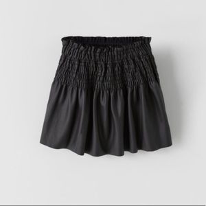 Zara Girls Elastic Smocked Skirt Size 6 NWT